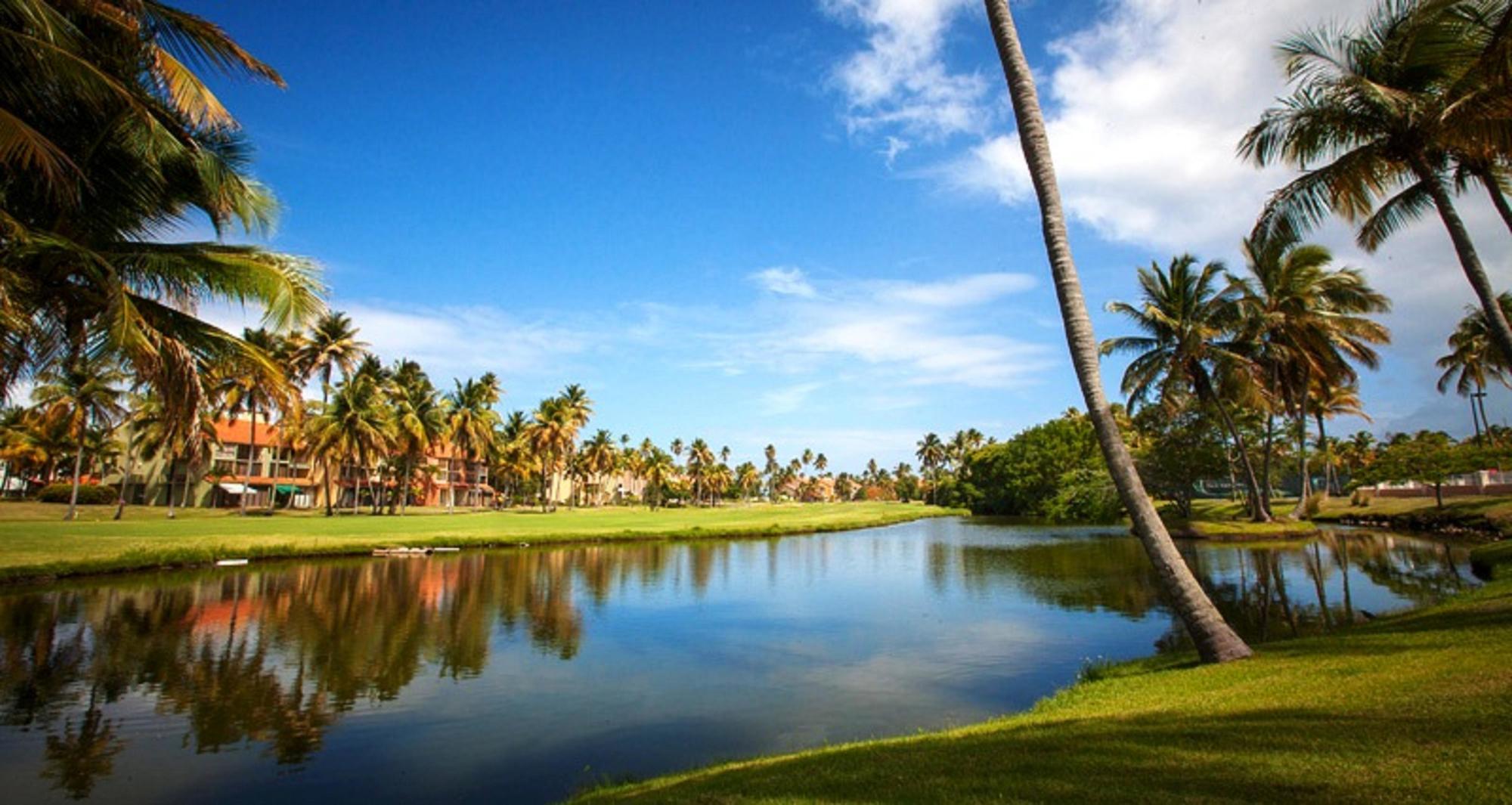 Park Royal Homestay Club Cala Puerto Rico Умакао Экстерьер фото